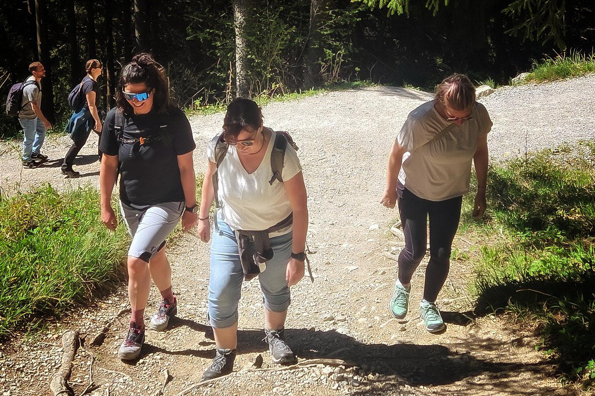 Wanderung Rohrkopfhütte in Schwangau mit Sandra Bischof und Mathias Starzer - steiler Aufstieg am Tegelberg